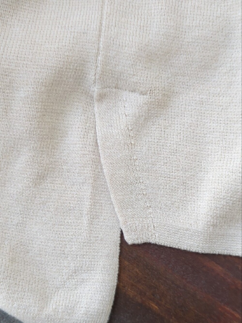 Banana Republic Women's Cream Crewneck Sweater with Chest Pocket -Size M - Picture 4 of 5
